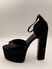 סנדל עקב פלטפורמה