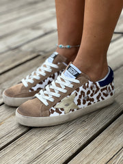 סניקרס כוכב מנומר