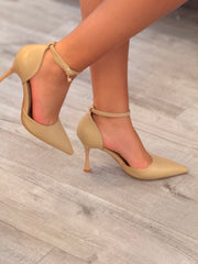 נעל סירה רצועה