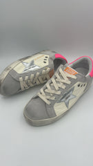 סניקרס כוכב