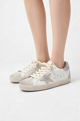 סניקרס כוכב