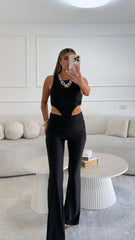 חליפה בגד גוף