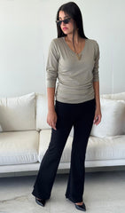 חולצה כיווצים