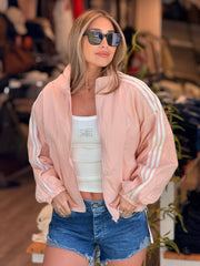 ג׳קט ניילון