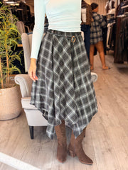 חצאית משבצות