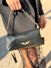 תיק כנפיים שילוב זהב