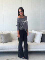 חולצה קשירה