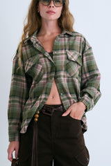 מכופתרת משבצות