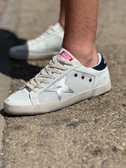 סניקרס כוכב