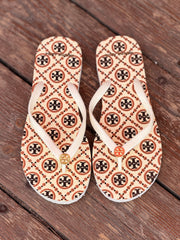 Tory לבן מקושקש