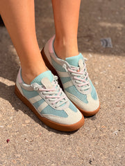 Verdict סניקרס