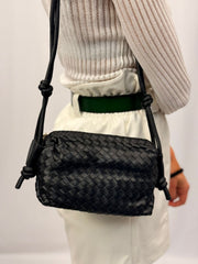 תיק קטן אריגה