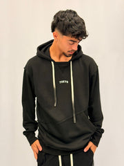 סווצר עם כובע