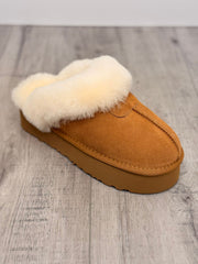 כפכפ פרווה סגור