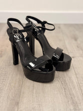 סנדל פלטפורמה עקב ערב