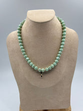 שרשרת חרוזים ירוקה אנדורנו