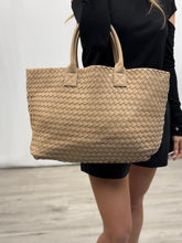 תיק קלוע גדול