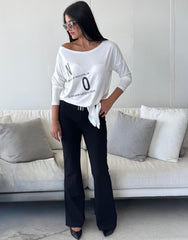 חולצה קשירה