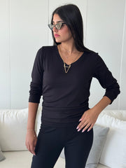 חולצה כיווצים