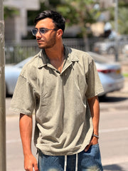 חולצה צווארון