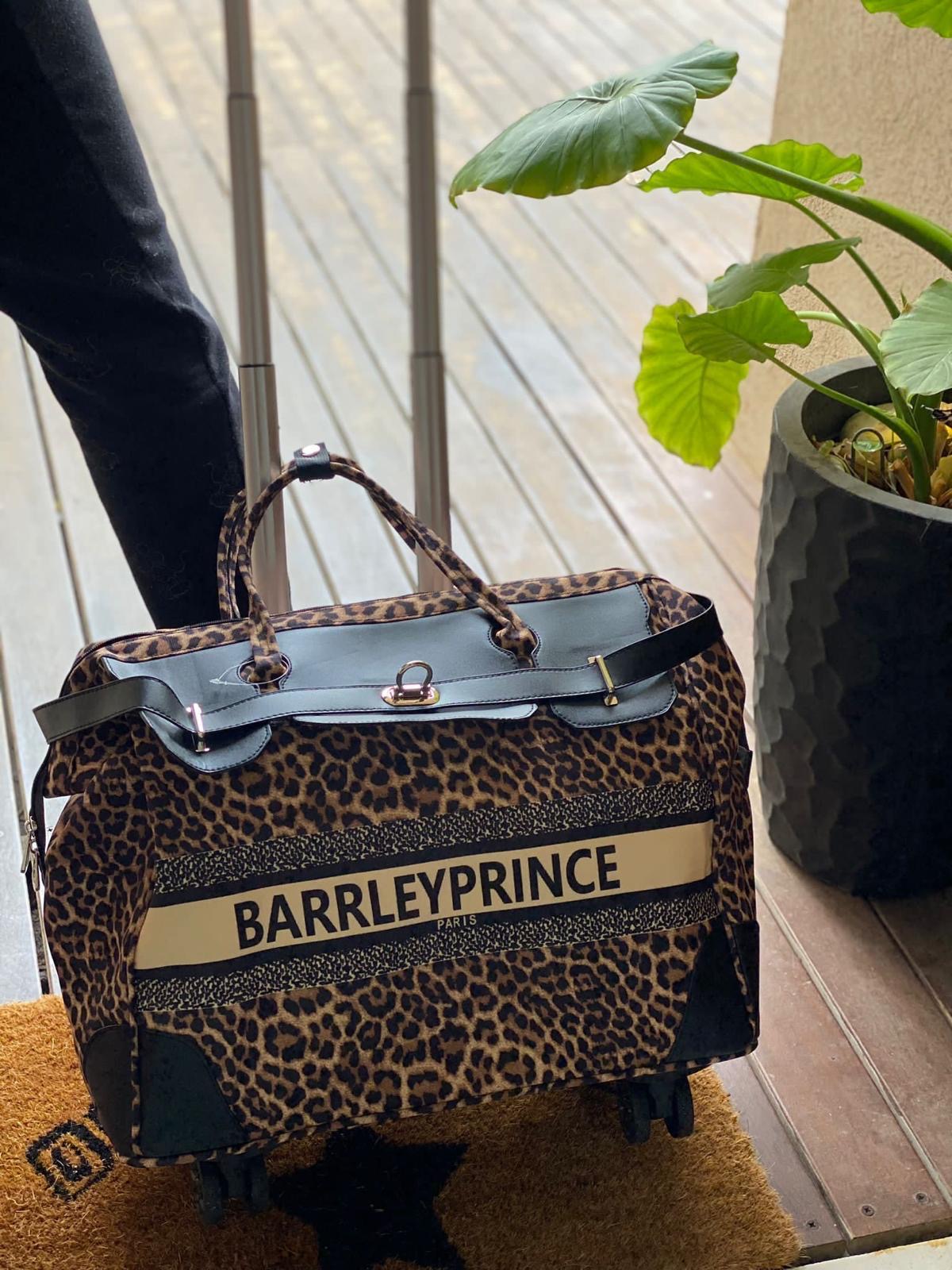 טרולי מנומר