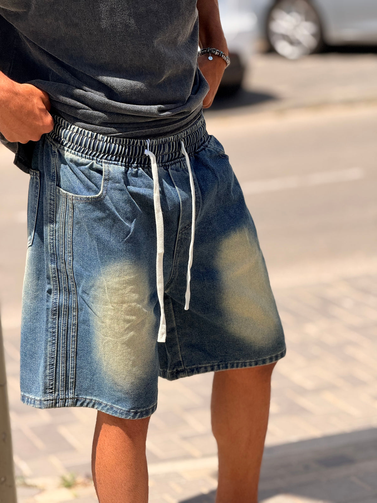 שורט ג׳ינס