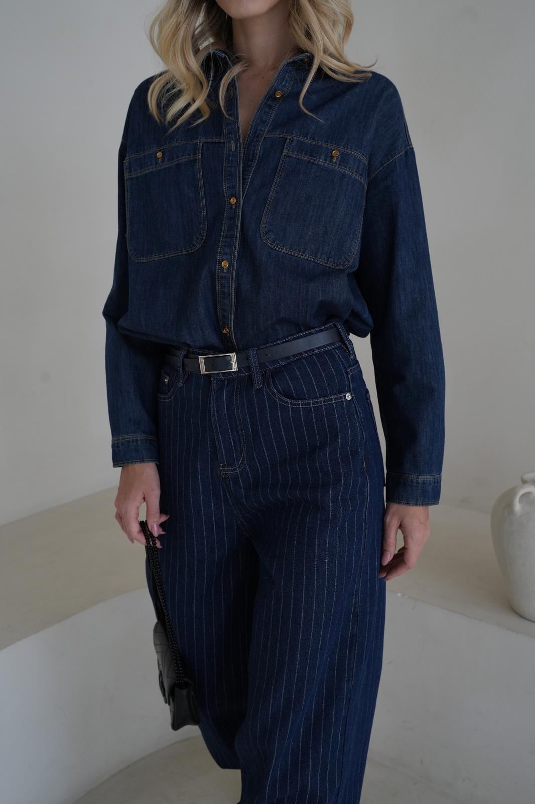 חולצה ג׳ינס