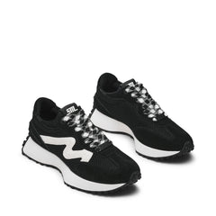 סניקרס capitale