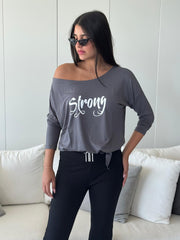 חולצה קשירה