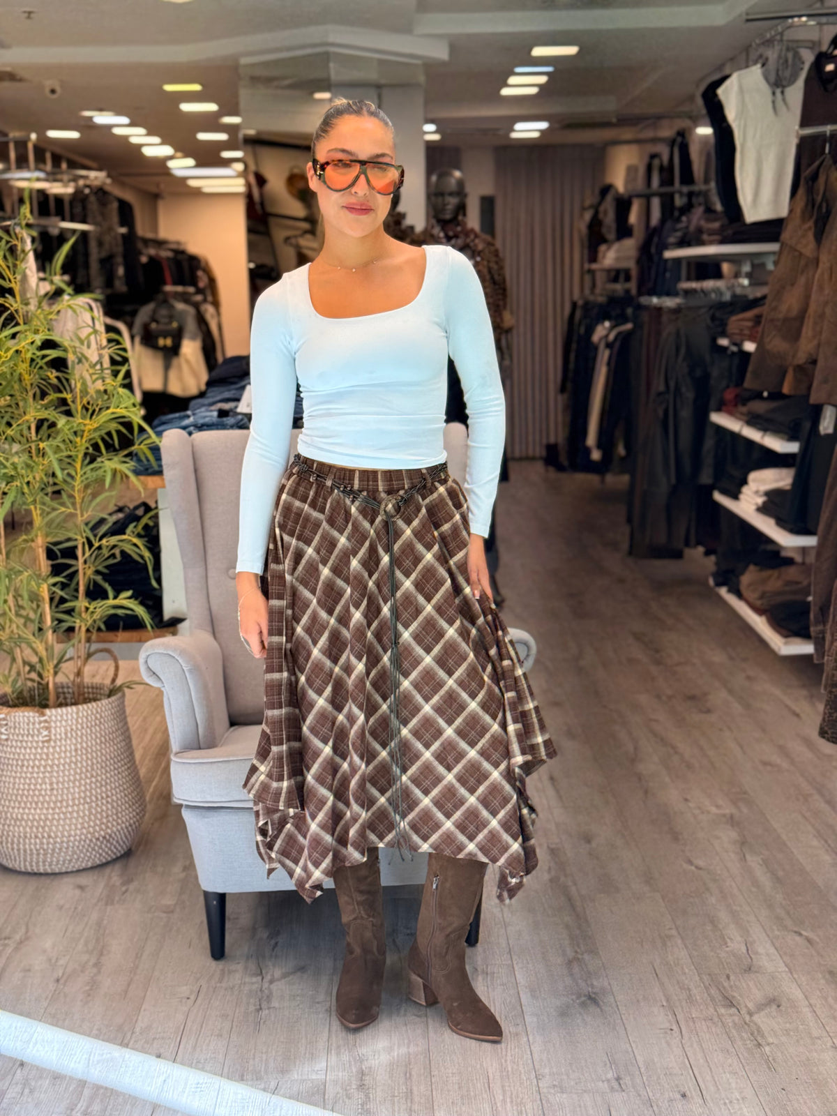 חצאית משבצות