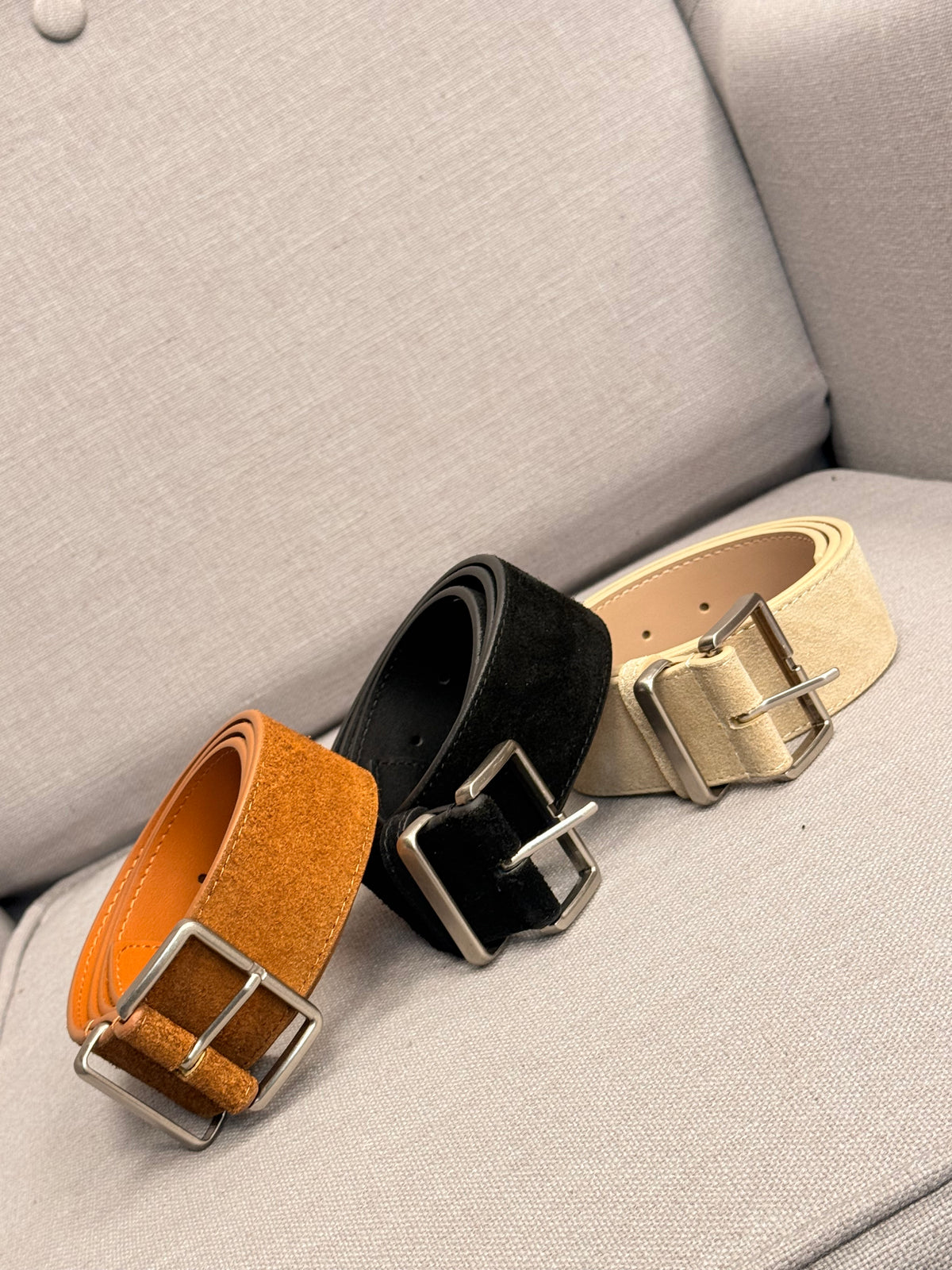 חגורת זמש עבה