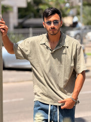 חולצה צווארון